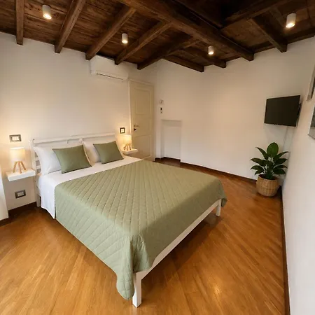 Al Castello 3* Βαρέζε