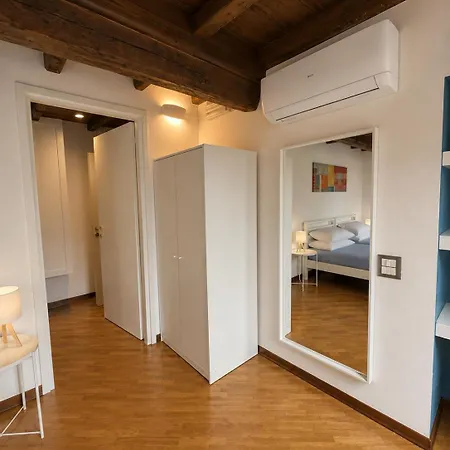 Al Castello Bed and Breakfast Βαρέζε
